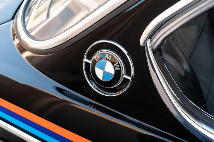 Логотип BMW 3.0 CSL (E9) 1972 года  (фото 27 из 115)